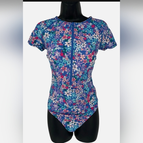 NWT Cupshe Floral Print Front Zip Rashguard One Piece Swimsuit - Picture 2 of 11